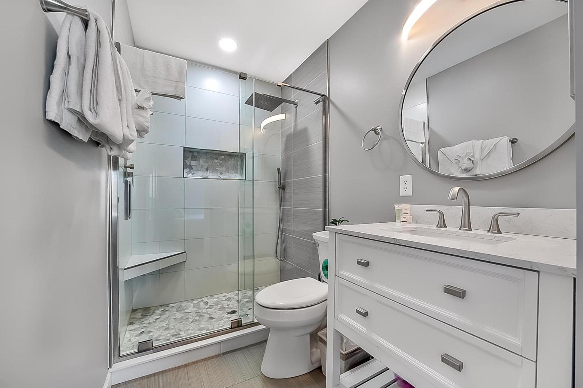 Two Bedroom Steps From The Beach! Shore Dr! 默特尔比奇 外观 照片