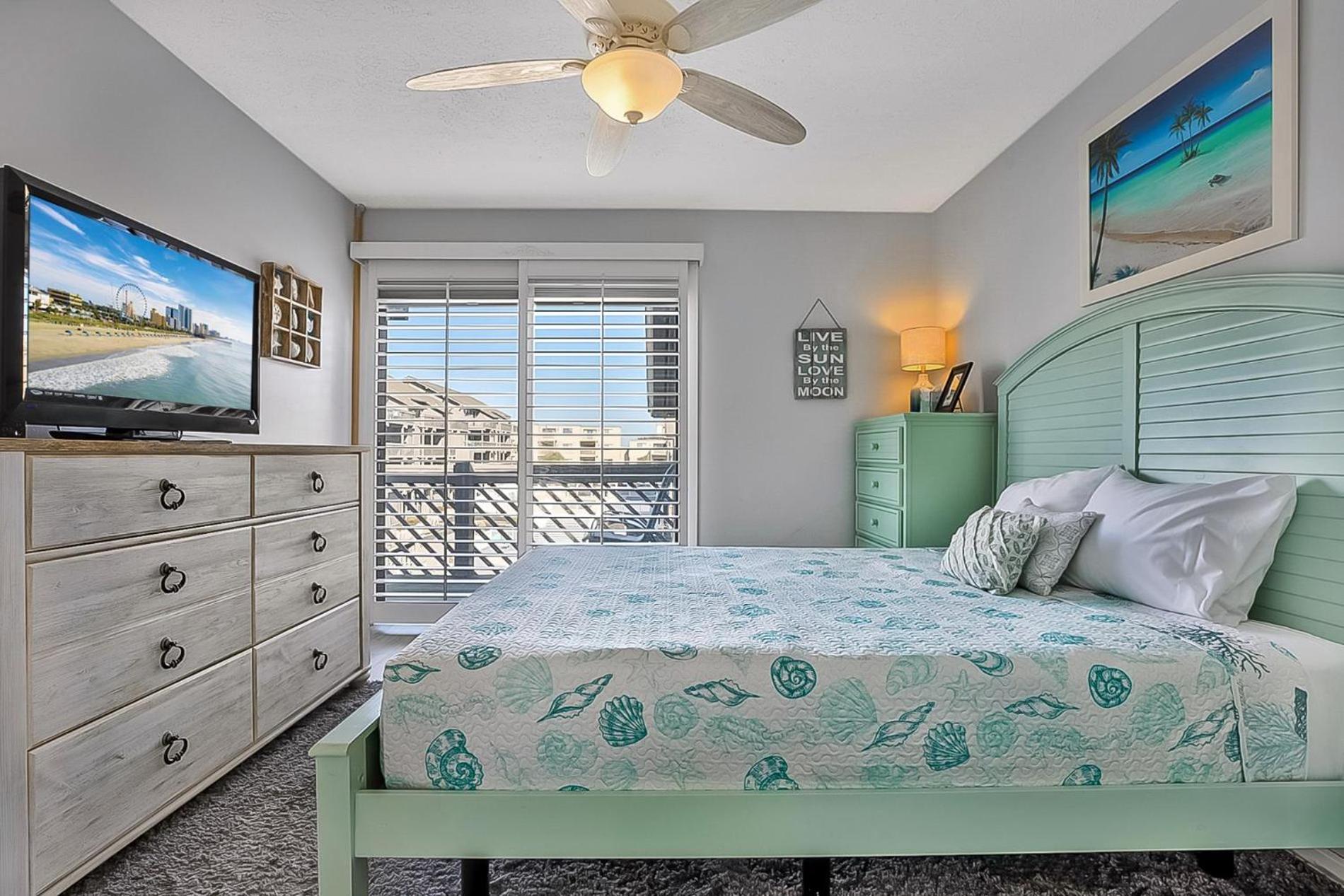 Two Bedroom Steps From The Beach! Shore Dr! 默特尔比奇 外观 照片